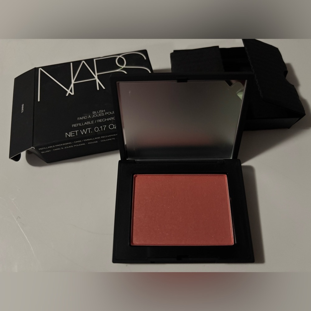 NWT NARS Blush in Torrid .17oz, Full size